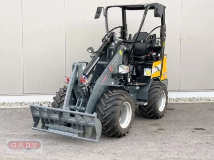 Chargeuse - 5 445 H - 2023