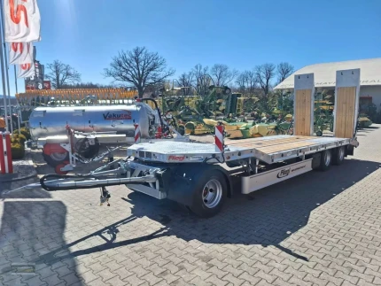 Fliegl 3-ACHS TIEFLADER