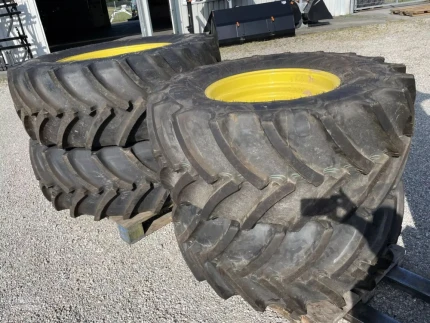 Mitas 540/65 R24 U. 600/65 R38