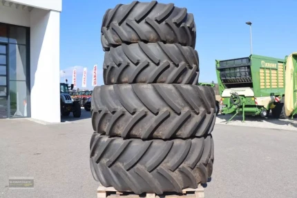 Mitas 710/70R42+620/70R30 ZU KRONE BIG X