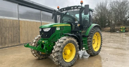 John Deere 6130R