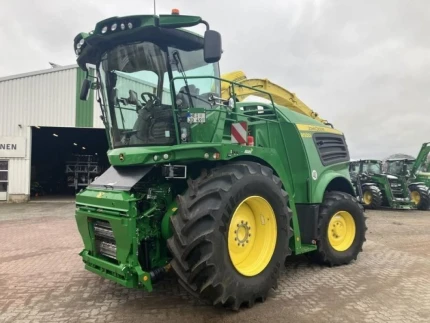 John Deere FELDHäCKSLER 8500
