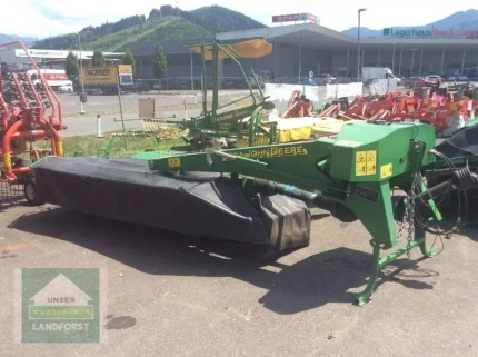 John Deere 328 A