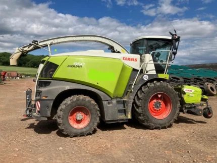 Claas JAGUAR 950 STAGE V 4WD