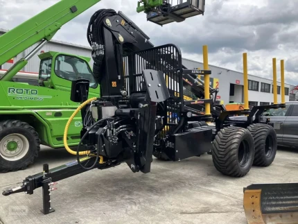 Kesla FORSTANHäNGER 144 ND 2WD MIT 326T KRAN