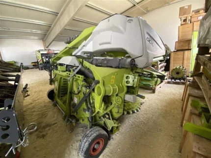 Claas ORBIS 900