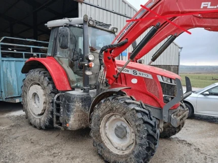 Massey Ferguson 6713S