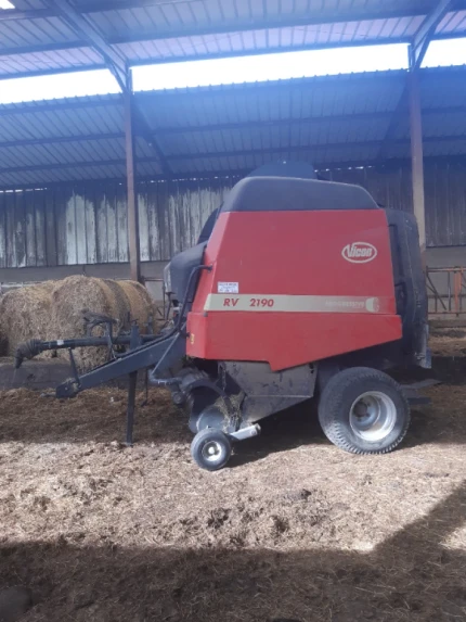 Presse à balles rondes - 185CM - 2010