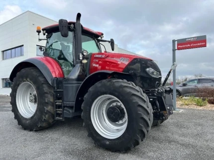 Case IH OPTUM 300 CVX