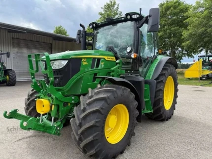 John Deere 6R130