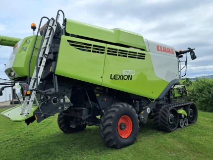 Claas LEXION 670TT