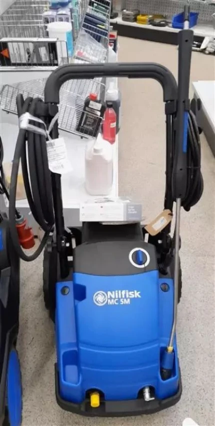 Nilfisk MC 5M 200/1000 + FOAMSPRAYER