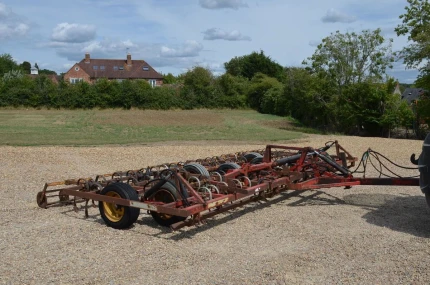 Väderstad NZ TINED CULTIVATOR 6M