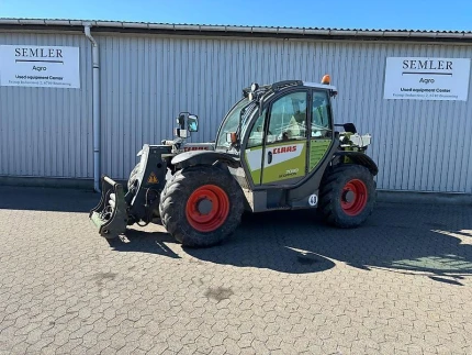 Claas SCORPION 7030