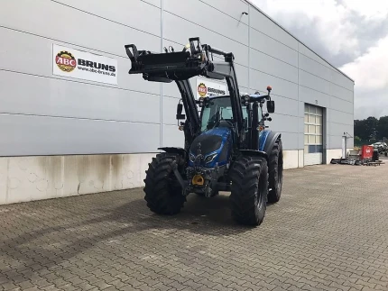 Valtra Valmet G135