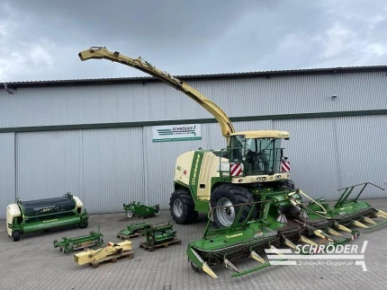 Ensileuse automotrice - 700CH - 2012