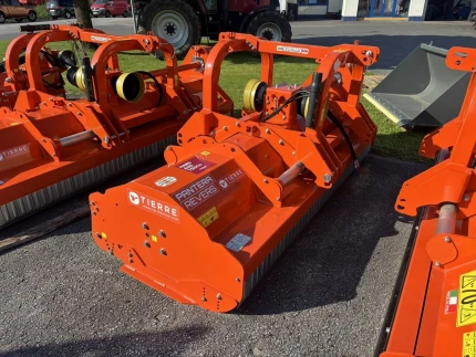 Broyeur à axe horizontal et vertical - 2M - 2024