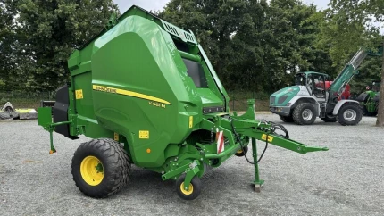 John Deere V461M - PAKET FüR RUNDBALLENPR