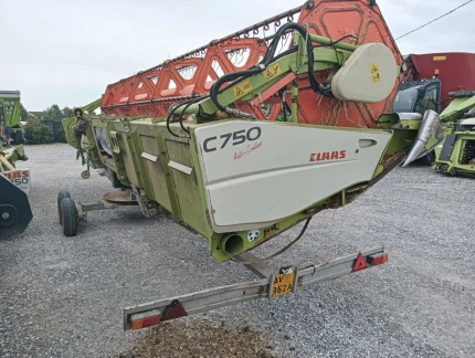 Claas C750