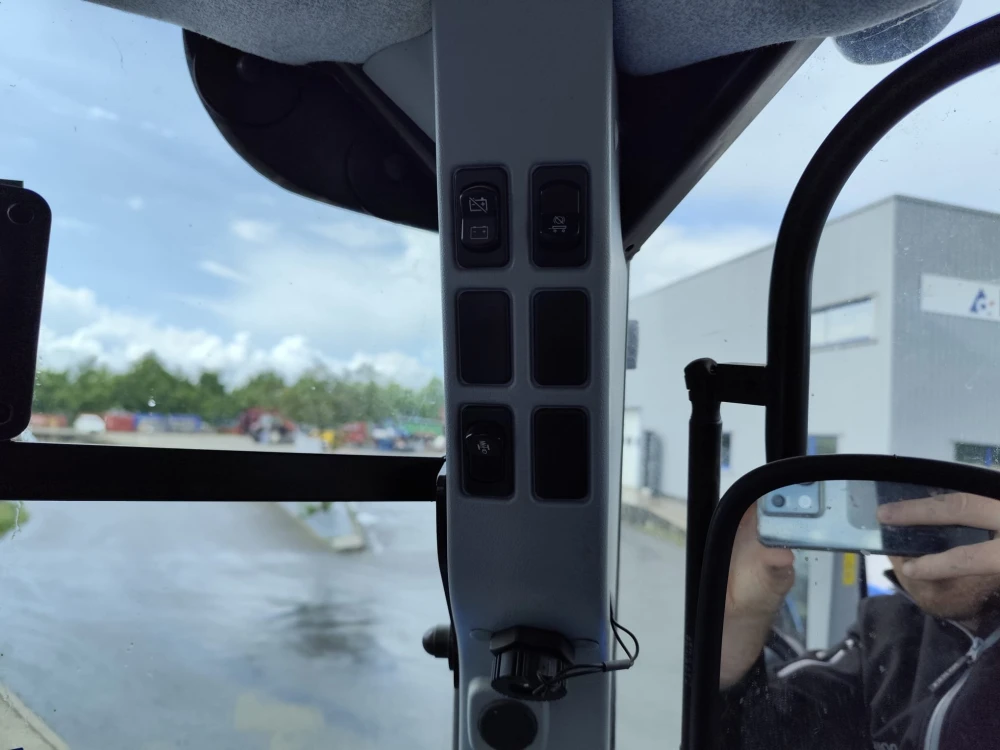 New Holland T7 190 PC d'occasion — photo 18