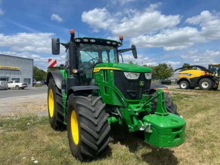 John Deere 6R195