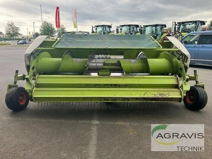 Claas PICK UP 300 PRO T