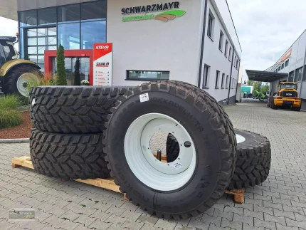 Nokian 650/65R42+540/65R30