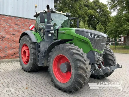 Fendt 1050 VARIO S4 PROFI PLUS