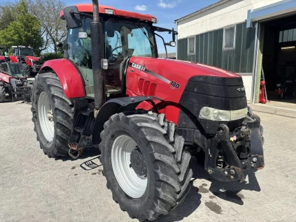 Tracteur agricole - 180 CH - 5780H - 2010