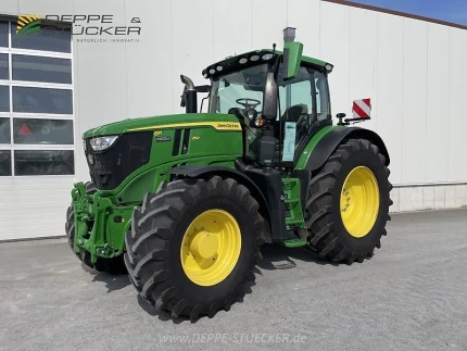 John Deere 6R 250