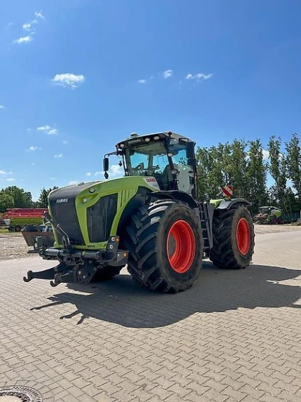 Claas XERION 4500 TRAC VC