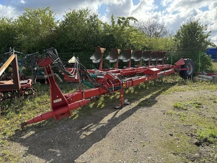 Kverneland 6300 S VARIOMAT PFLUG