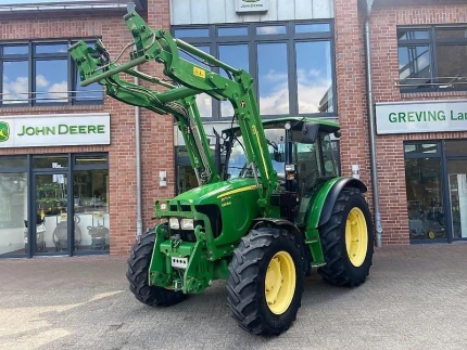 John Deere 5070M