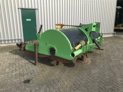 Inconnu FARMTEC SPITMACHINE + ALPEGO ROTORKOPEG