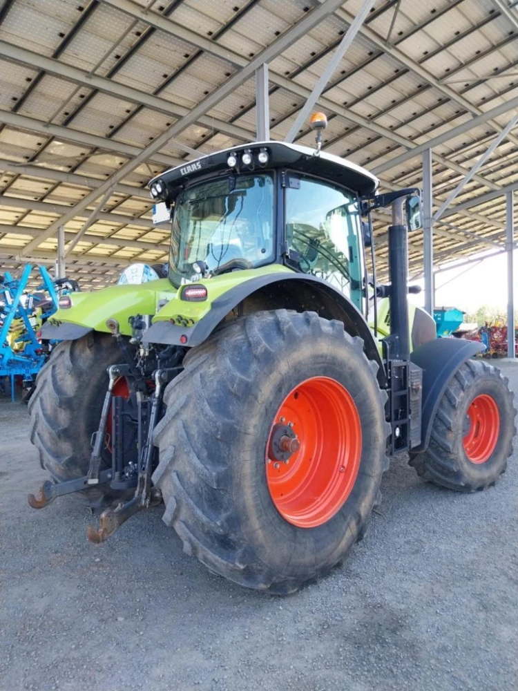 Claas AXION 810 CMATIC d'occasion — photo 4