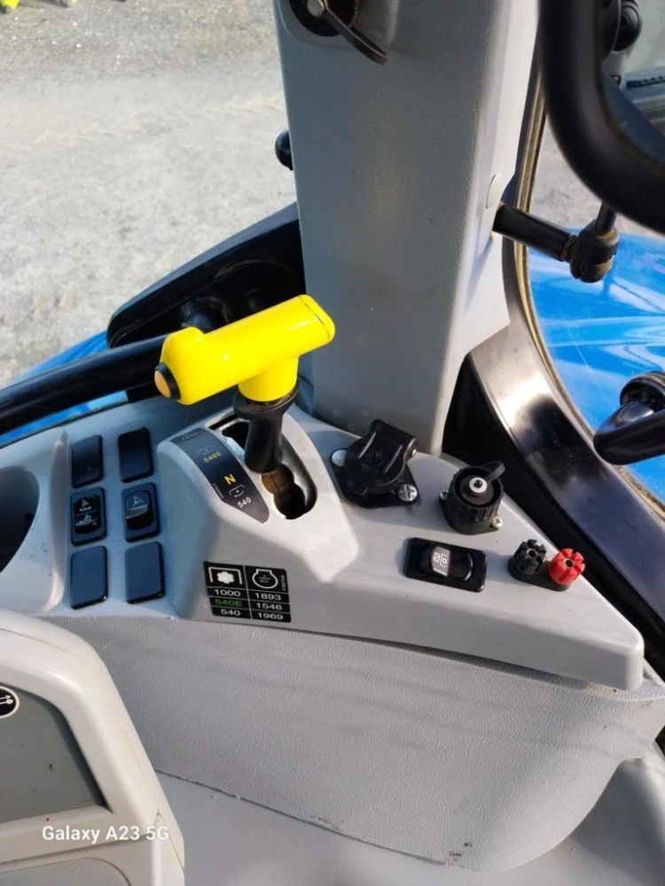 New Holland T6 175 d'occasion — photo 9