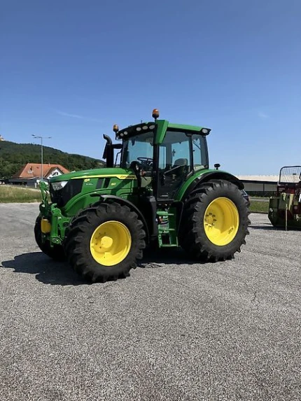 John Deere 6R150