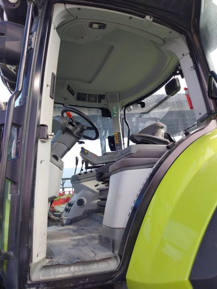 Claas AXION 800 CIS+ d'occasion — photo 7