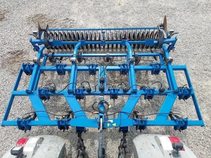 Vibroculteur - 4M - 2018