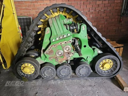John Deere SOUCY 24"