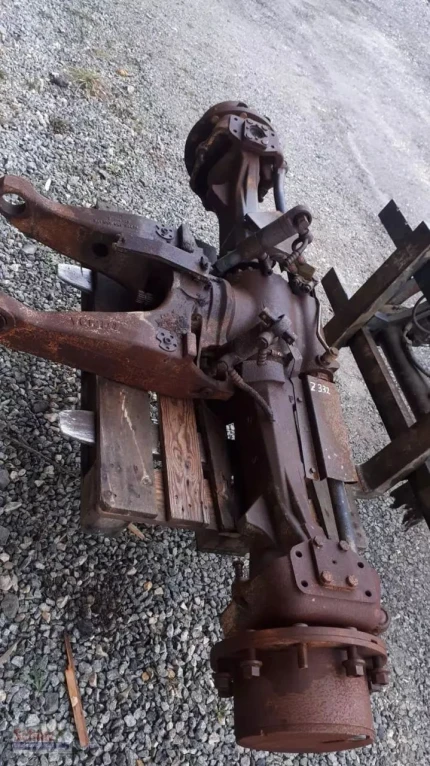 Fendt VORDERACHSE FENDT VARIO 818