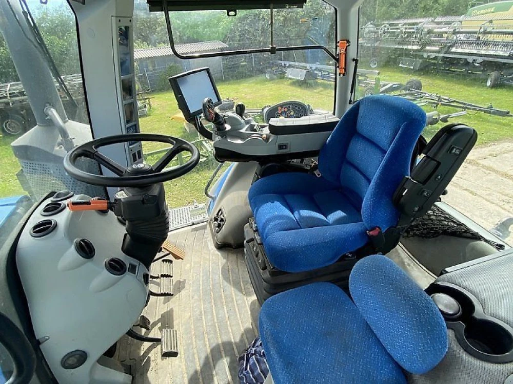 New Holland T 8.380 UC d'occasion — photo 8