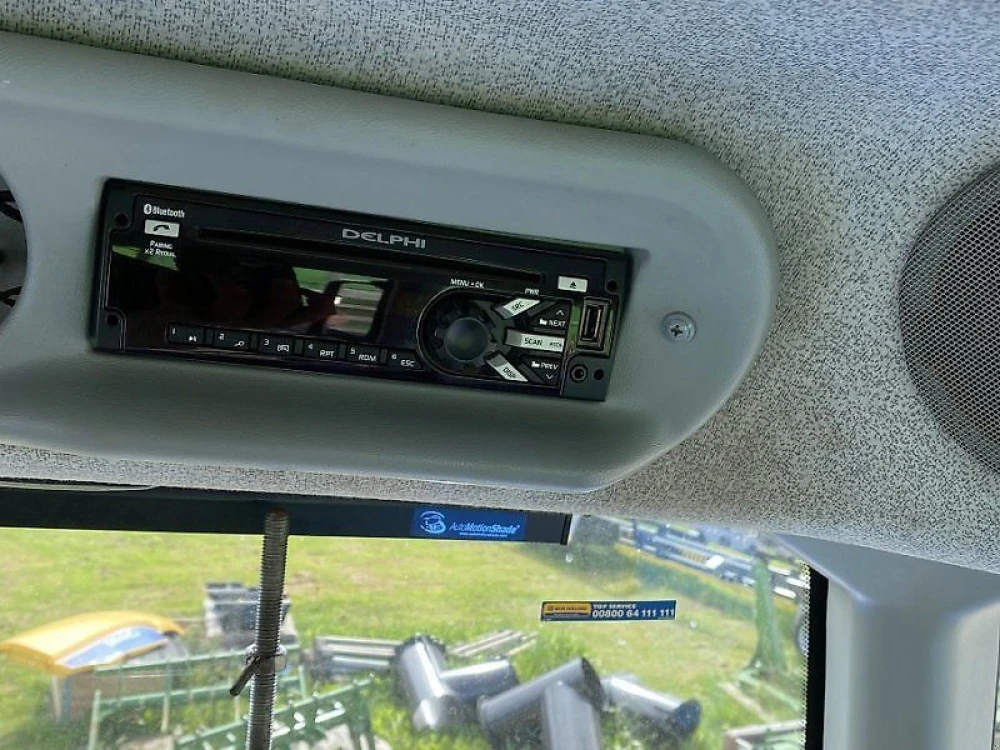 New Holland T 8.380 UC d'occasion — photo 10
