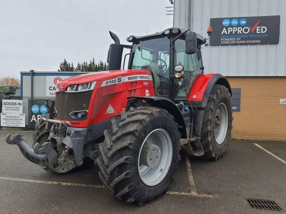 Massey Ferguson MF8740S DYNA VT EXCLUSIVE d'occasion — photo 10