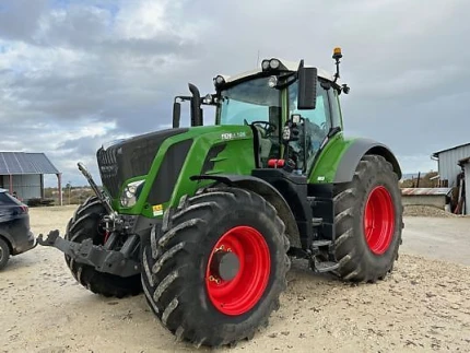 Fendt 828 VARIO S4 PROFI PLUS