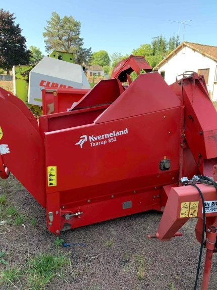 Pailleuse - 2000L - 2014