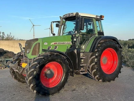 Fendt 818 VARIO COM2