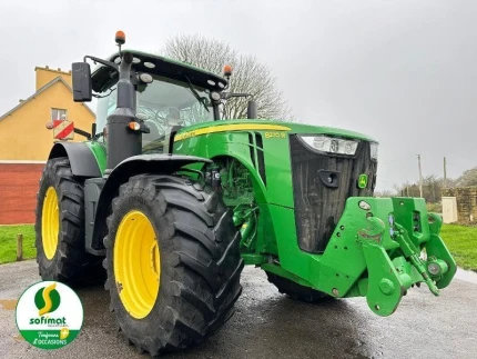 John Deere 8270R