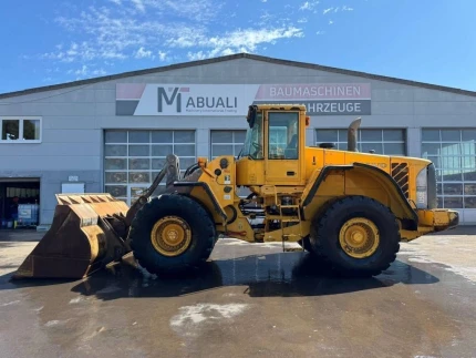 Chargeuse - 15000H - 2003