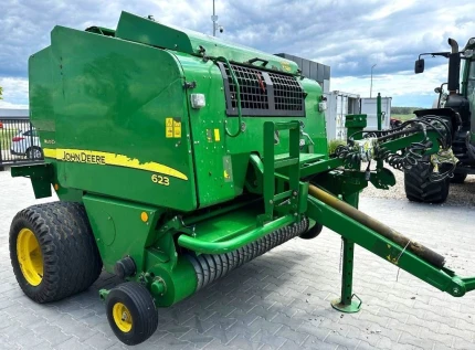 John Deere MULTICROP 623